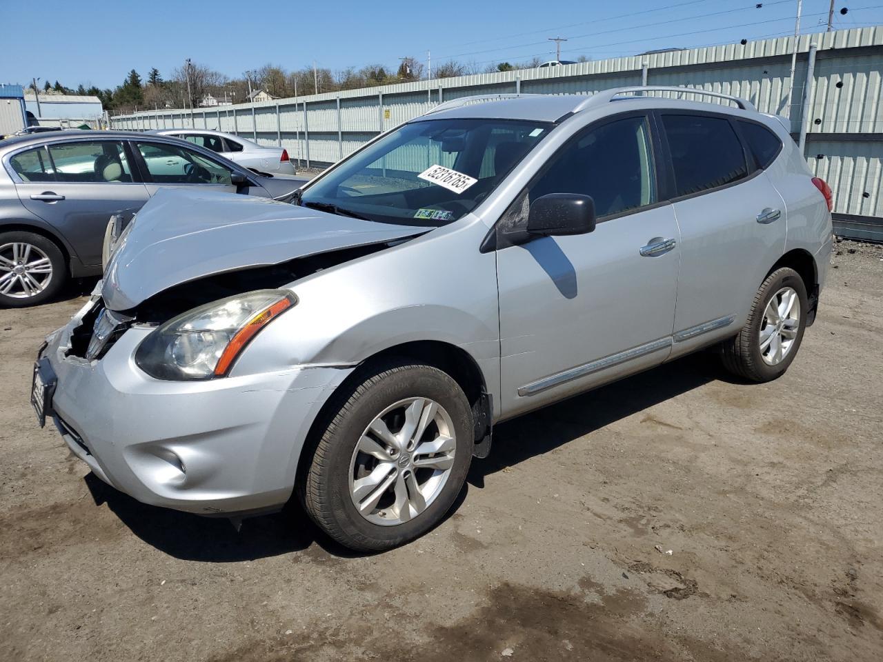 2015 NISSAN ROGUE