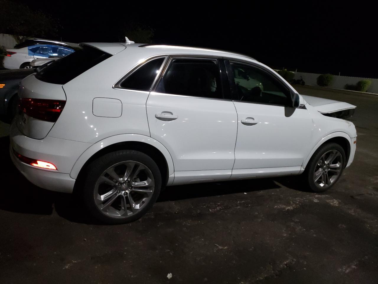 2015 AUDI Q3