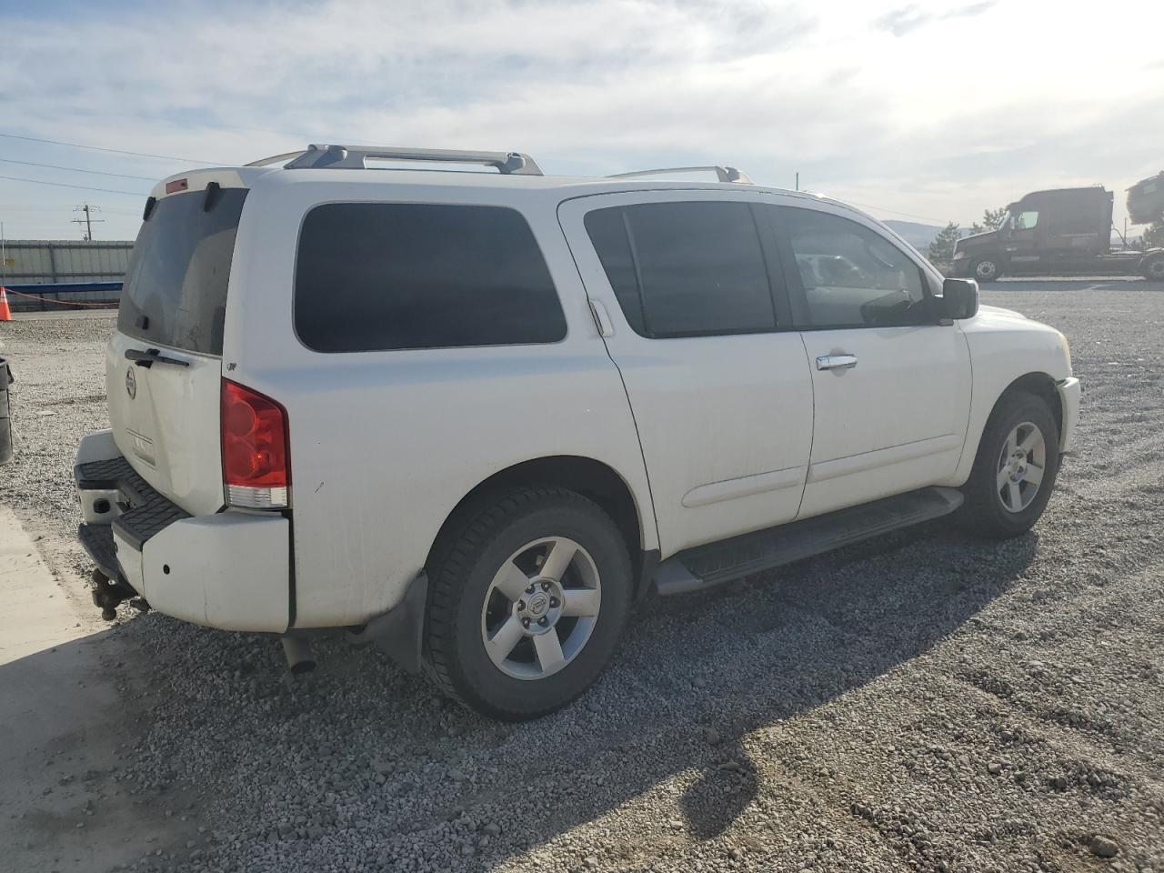 2004 NISSAN Armada
