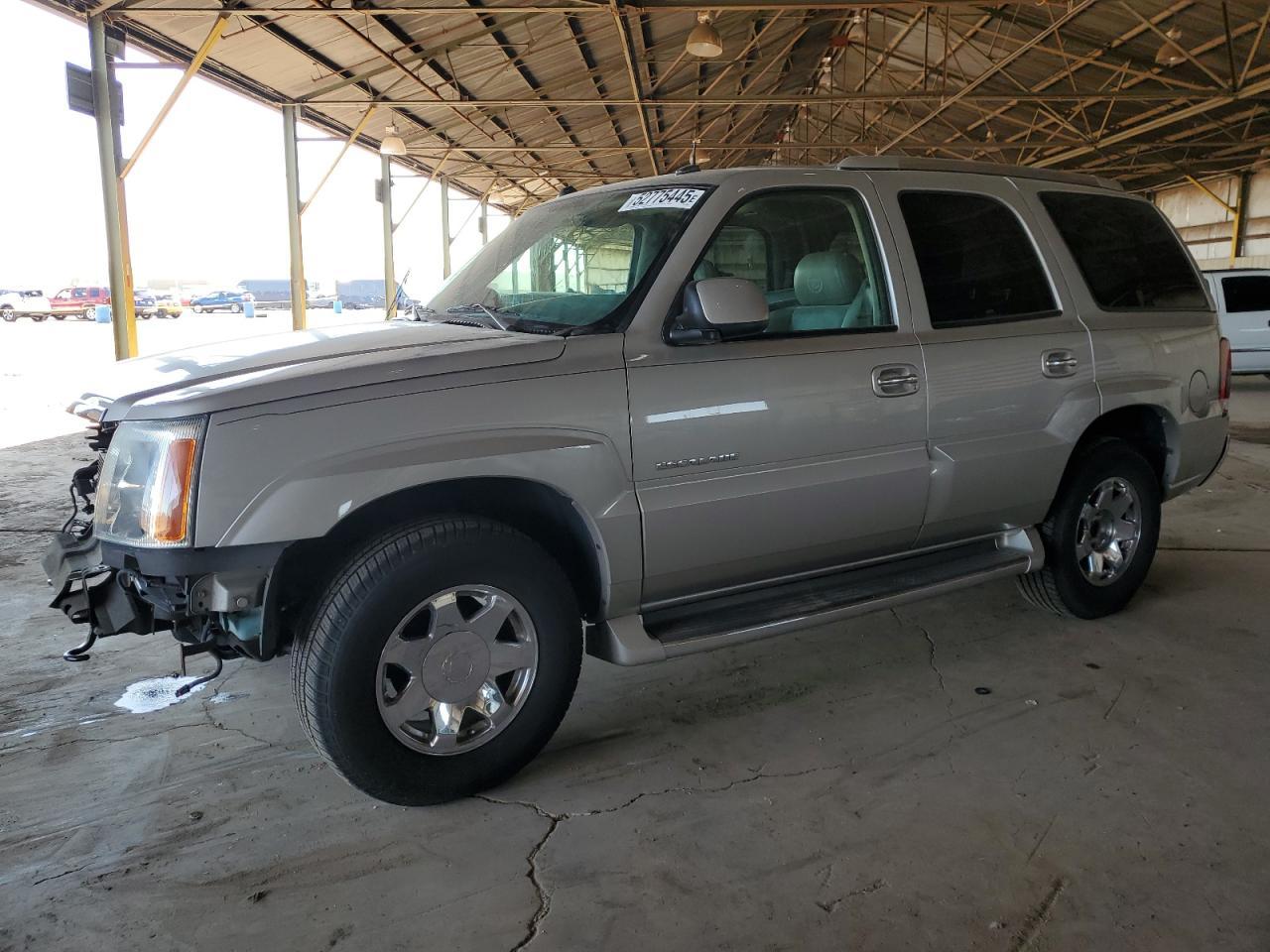 2004 CADILLAC ESCALADE