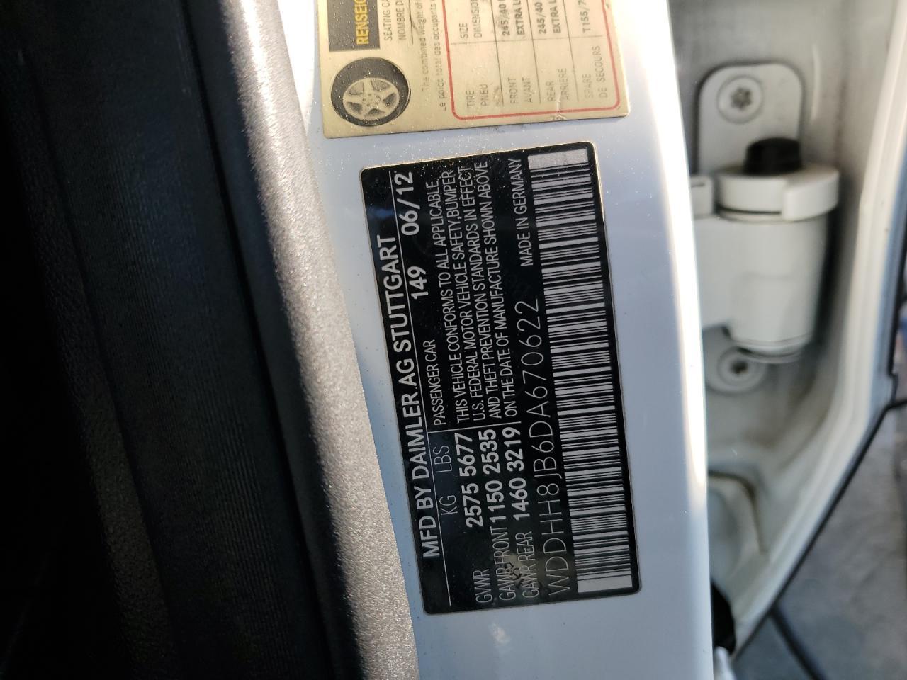 2013 MERCEDES-BENZ E-Class