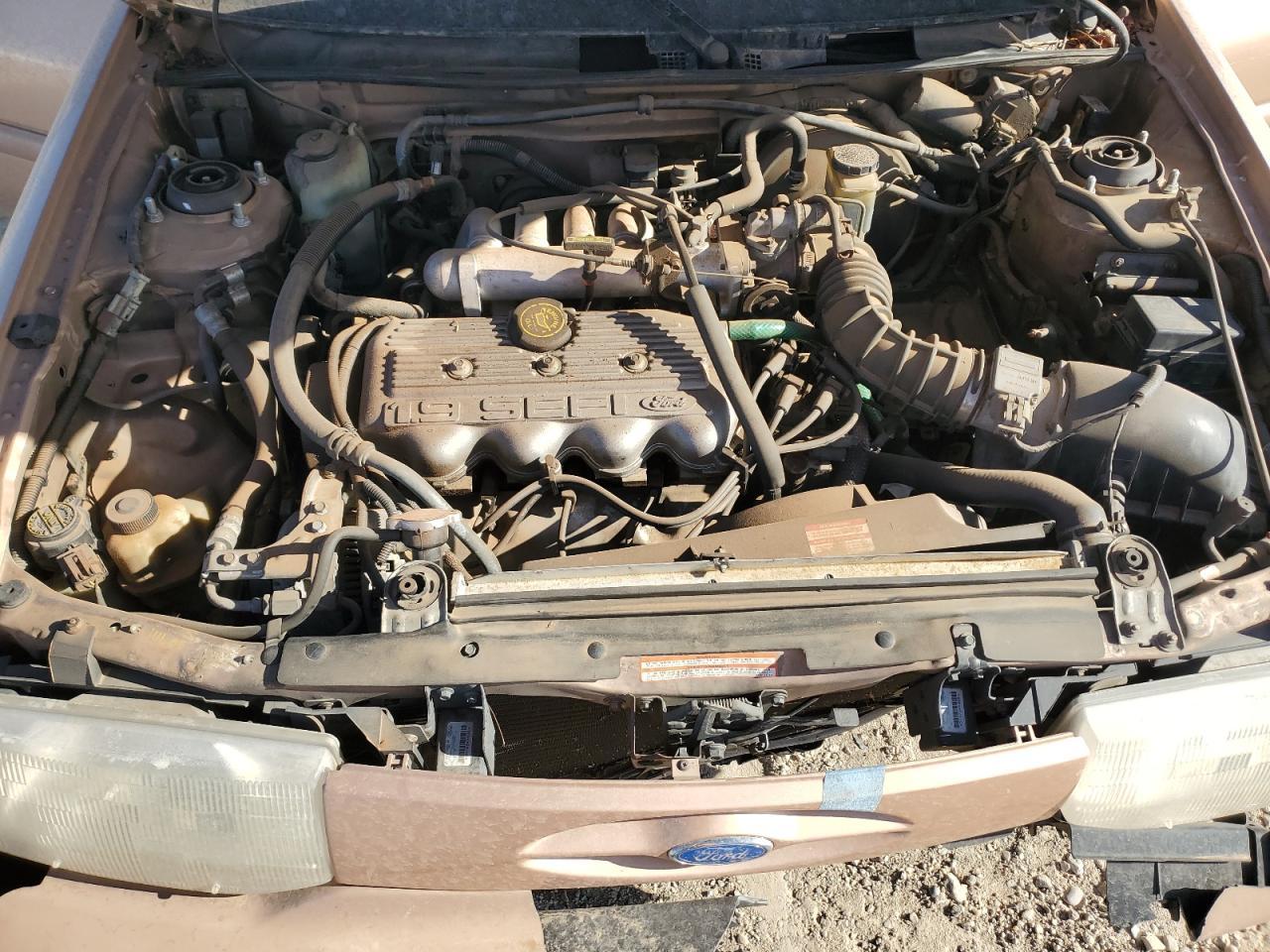 1994 FORD Escort