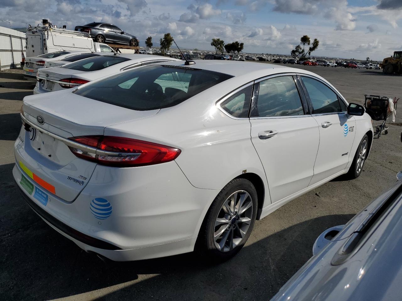 2017 FORD FUSION