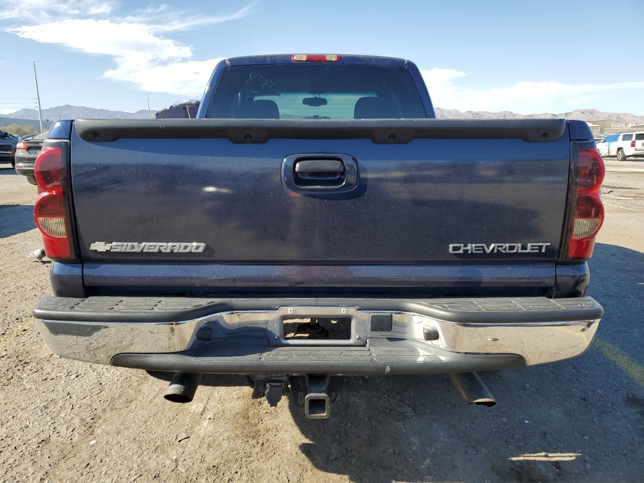2004 CHEVROLET Silverado
