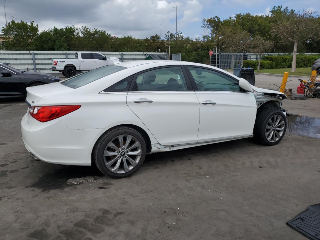 2012 HYUNDAI SONATA