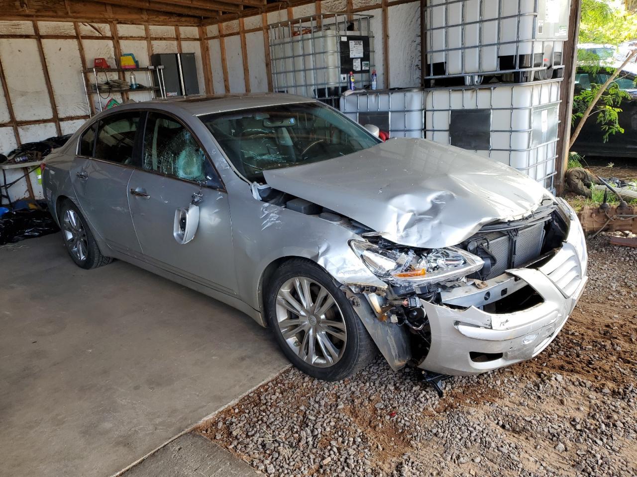 2011 HYUNDAI GENESIS