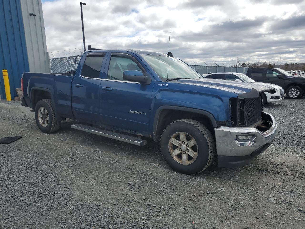 2016 GMC Sierra