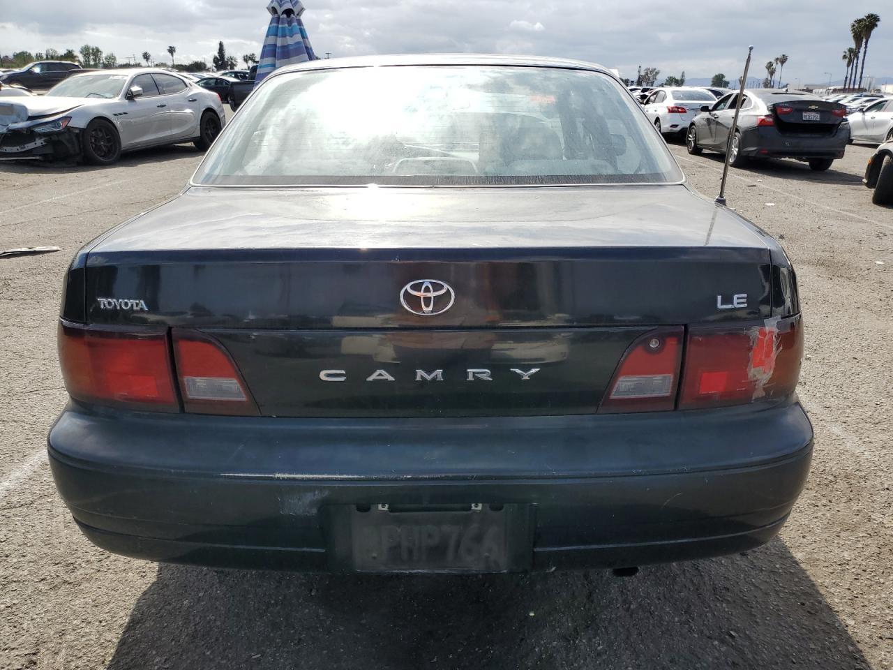 1996 TOYOTA CAMRY
