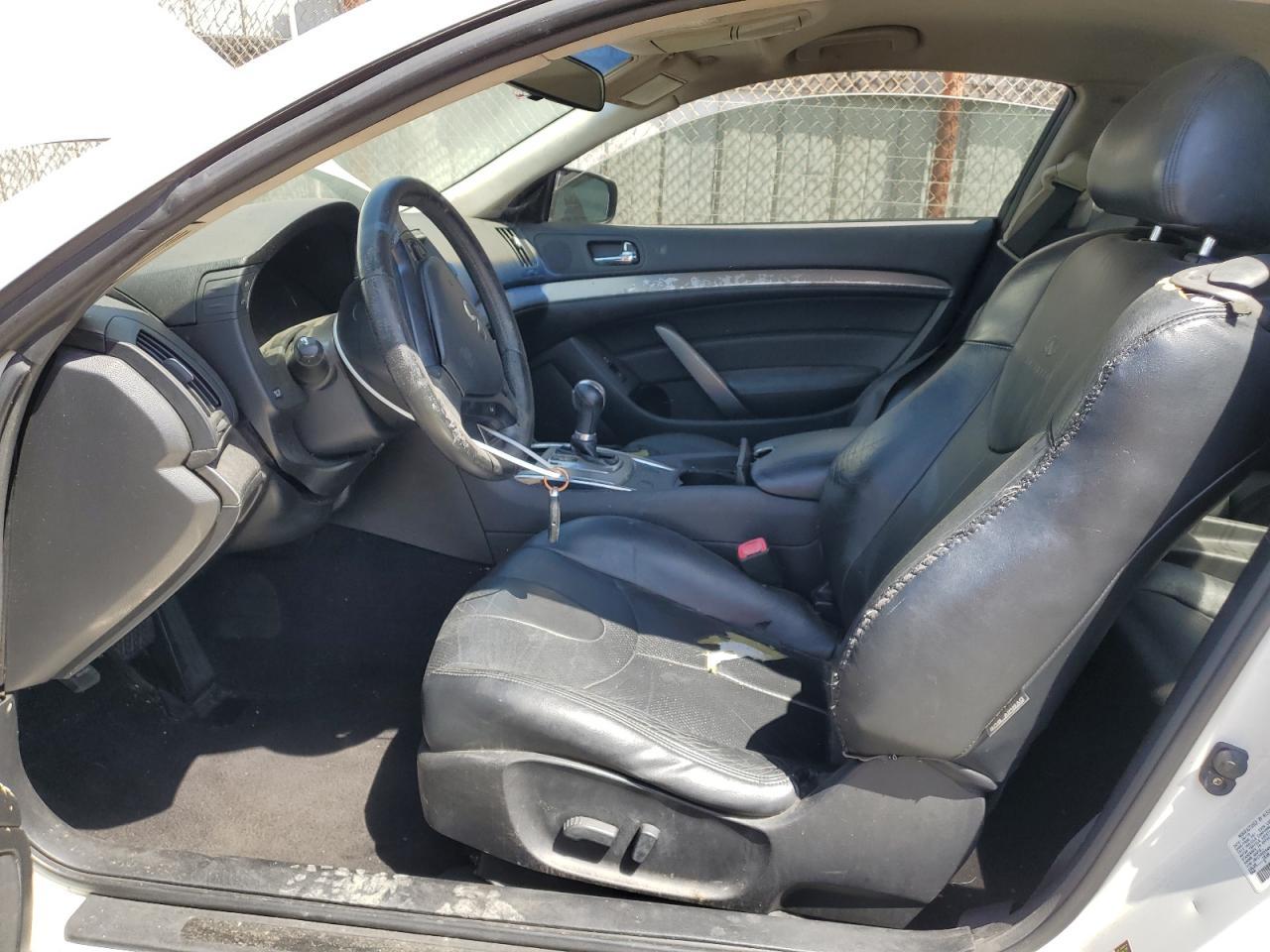 2010 INFINITI G37