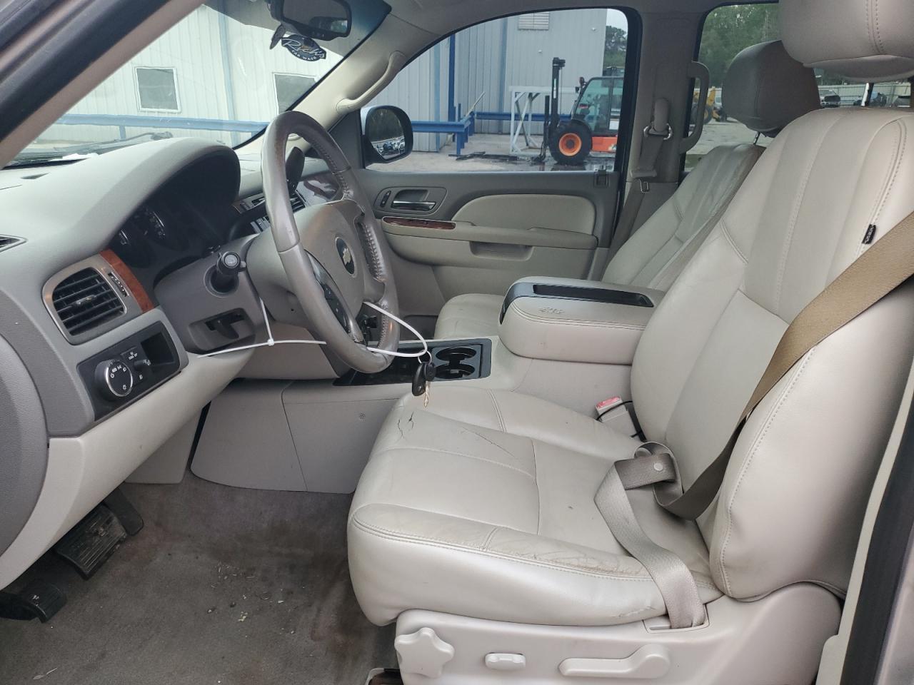 2012 CHEVROLET Suburban
