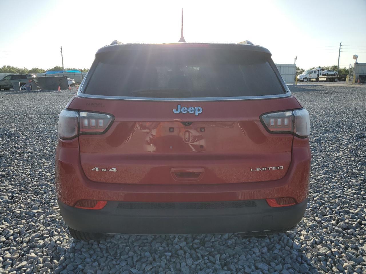 2020 JEEP Compass