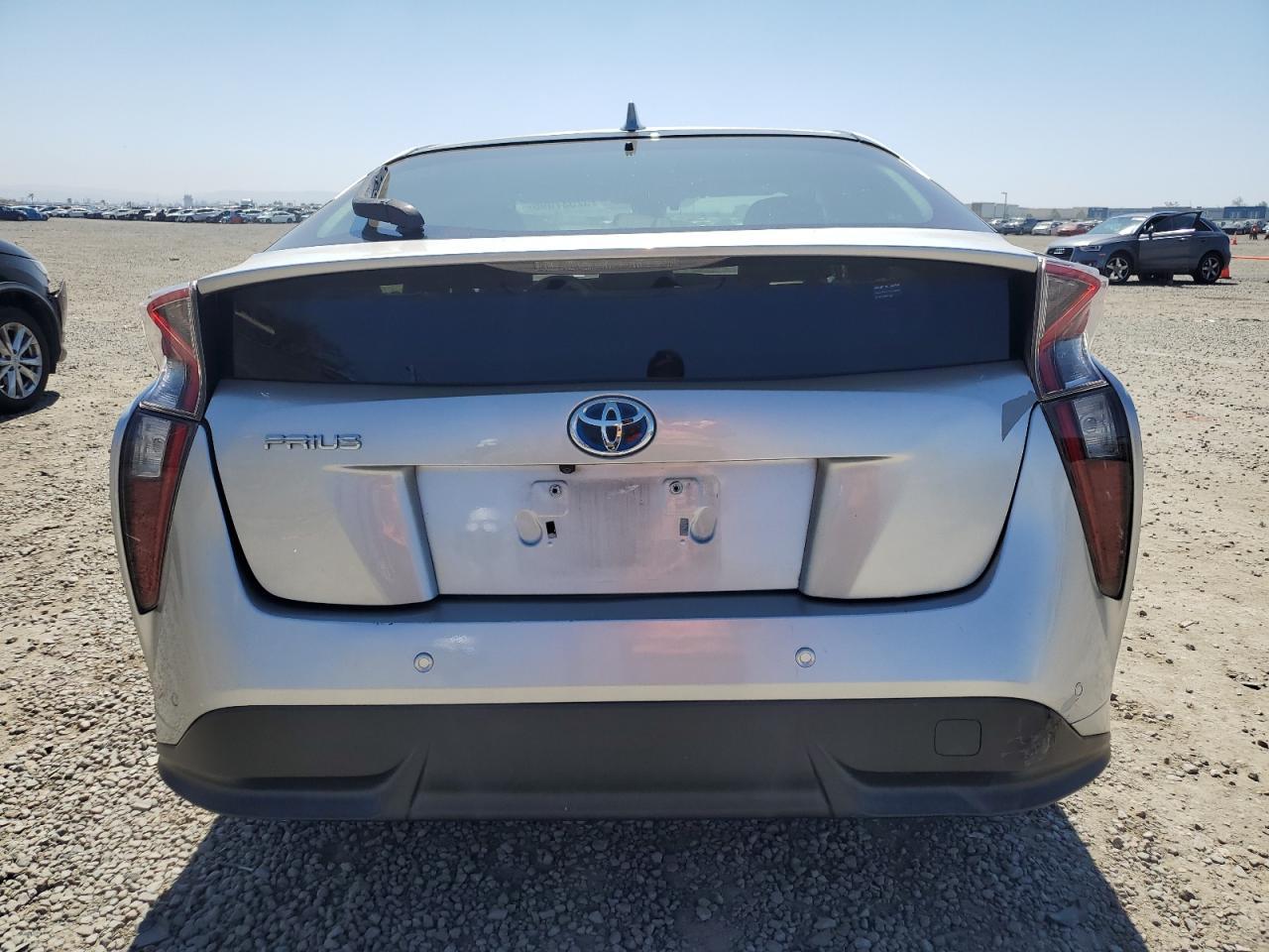 2018 TOYOTA PRIUS