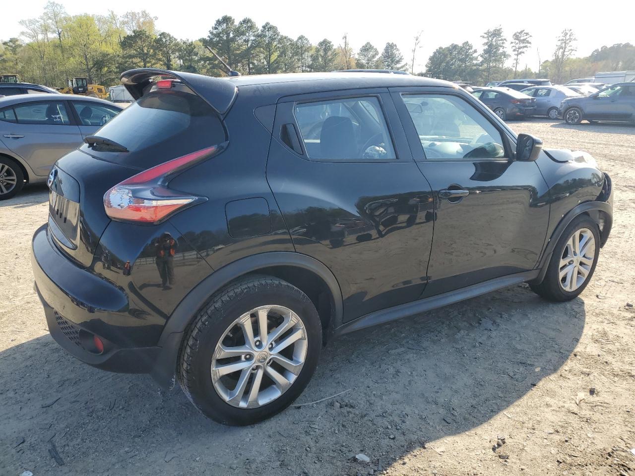 2017 NISSAN Juke