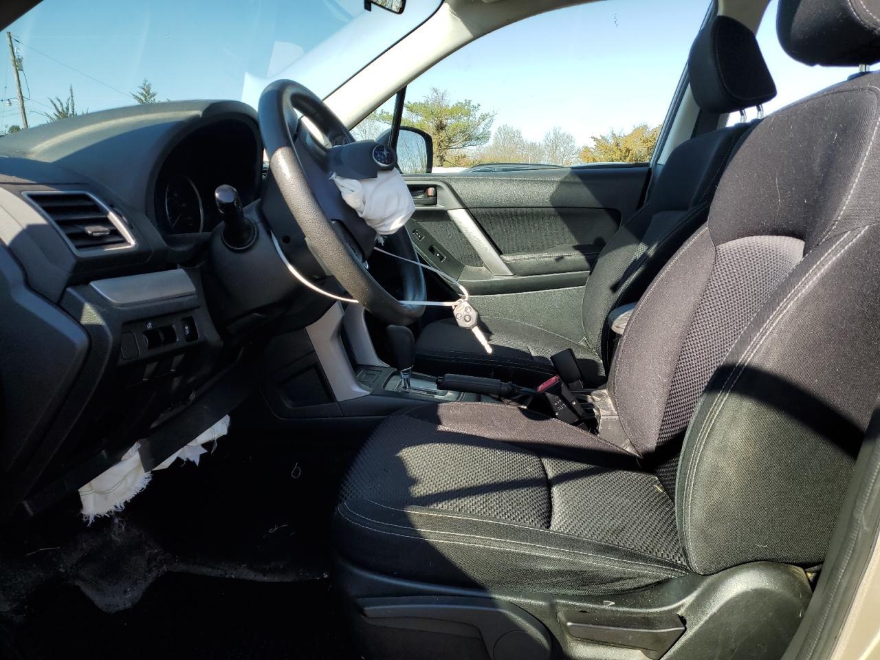 2016 SUBARU FORESTER