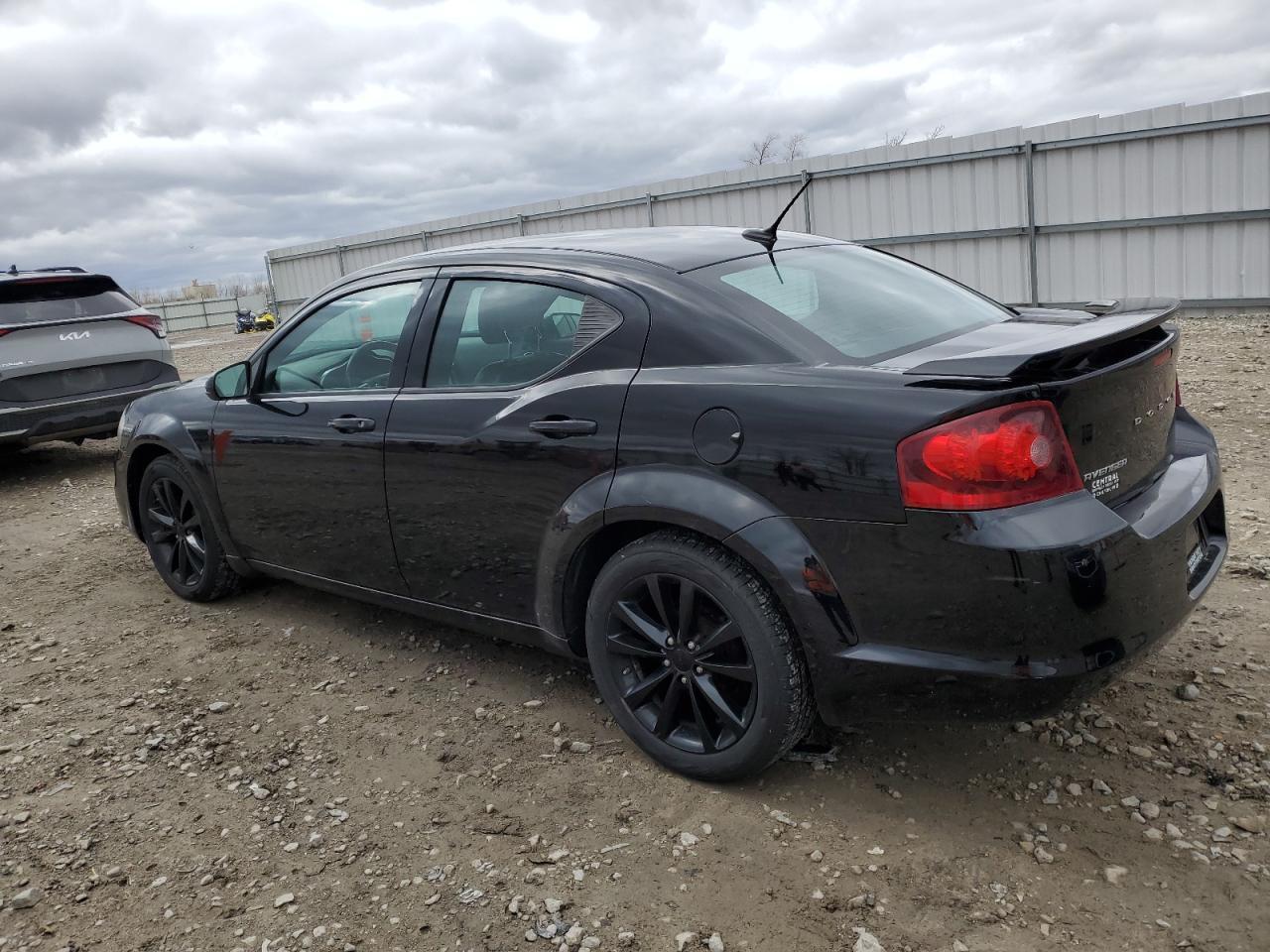 2014 DODGE Avenger