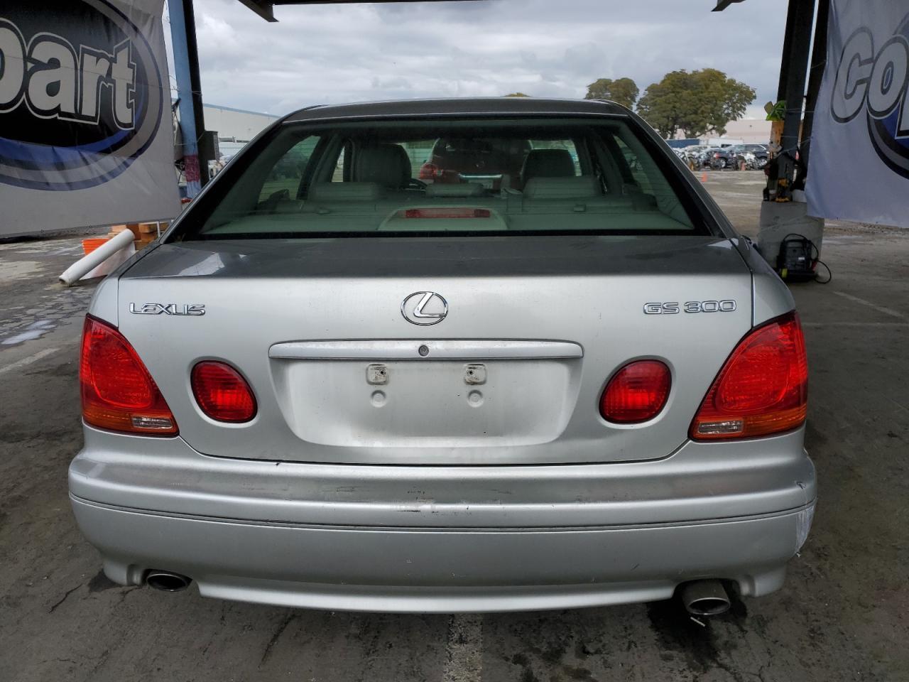 2001 LEXUS GS 300