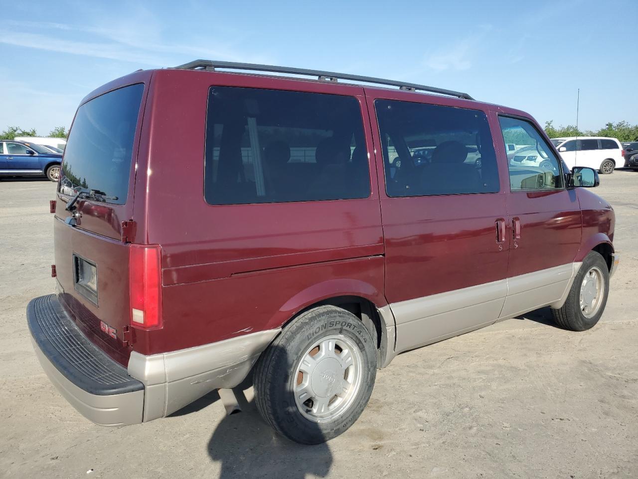 2003 GMC SAFARI