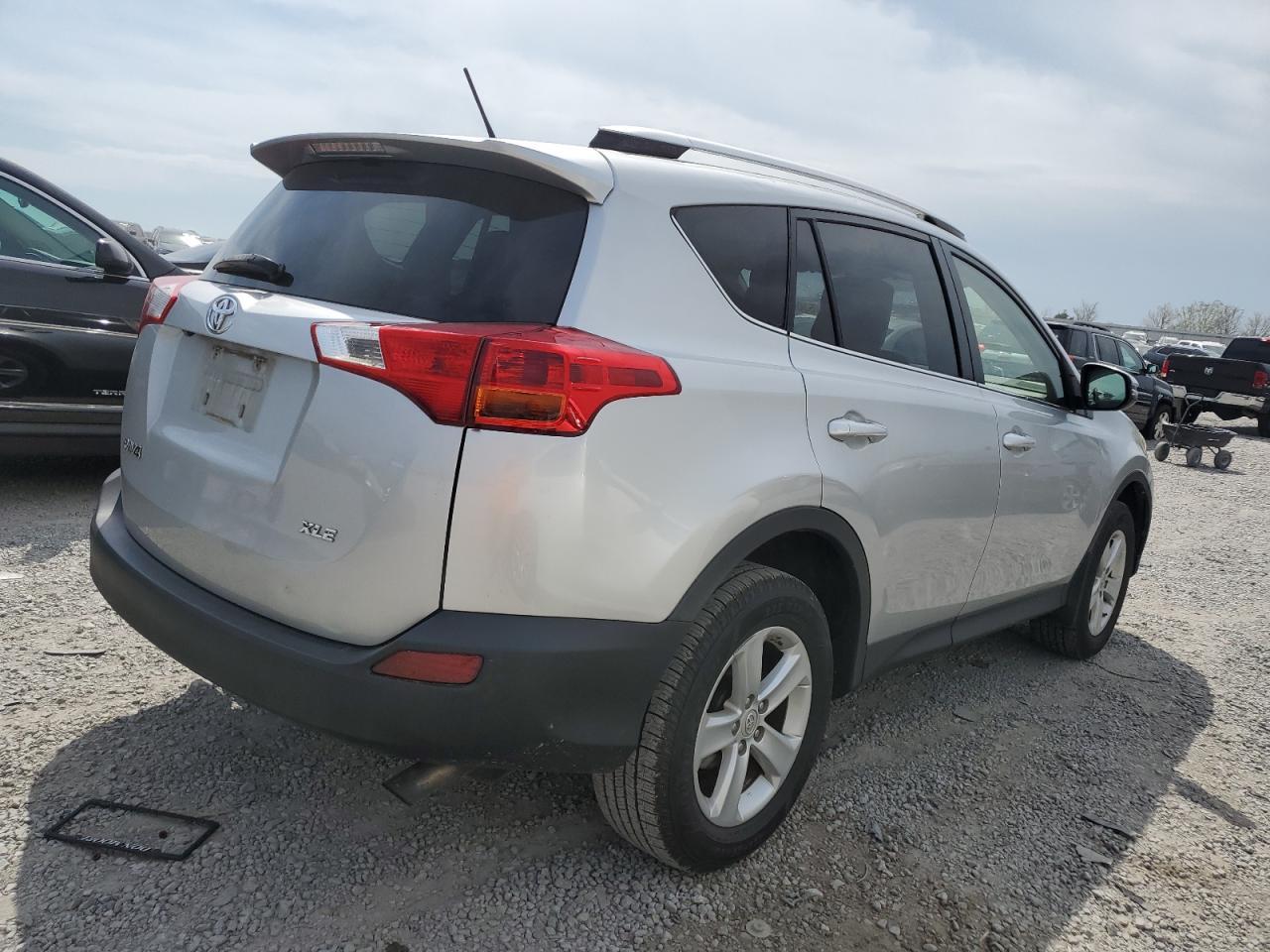 2013 TOYOTA RAV4