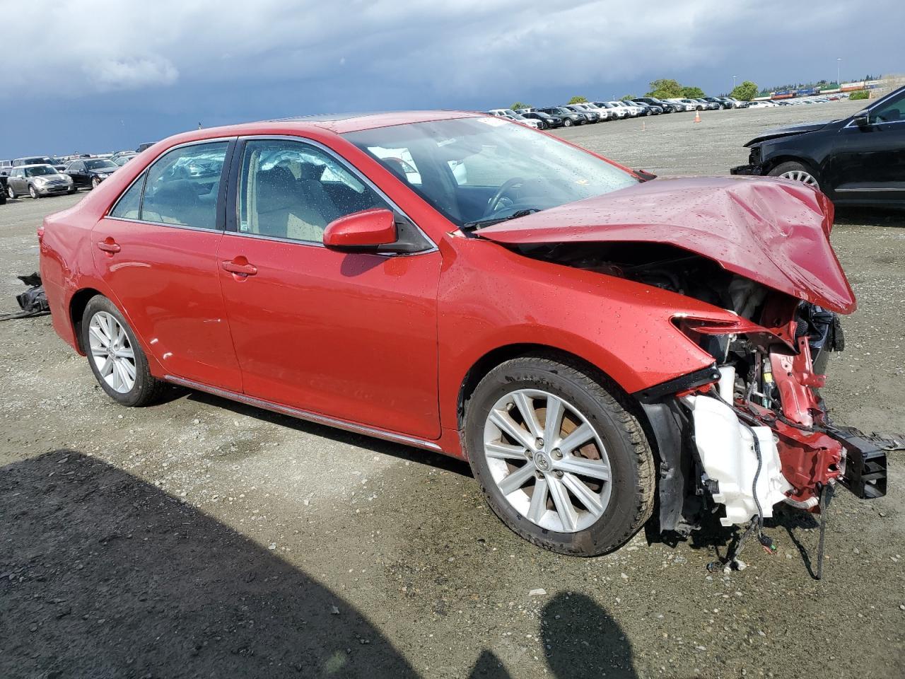 2014 TOYOTA CAMRY