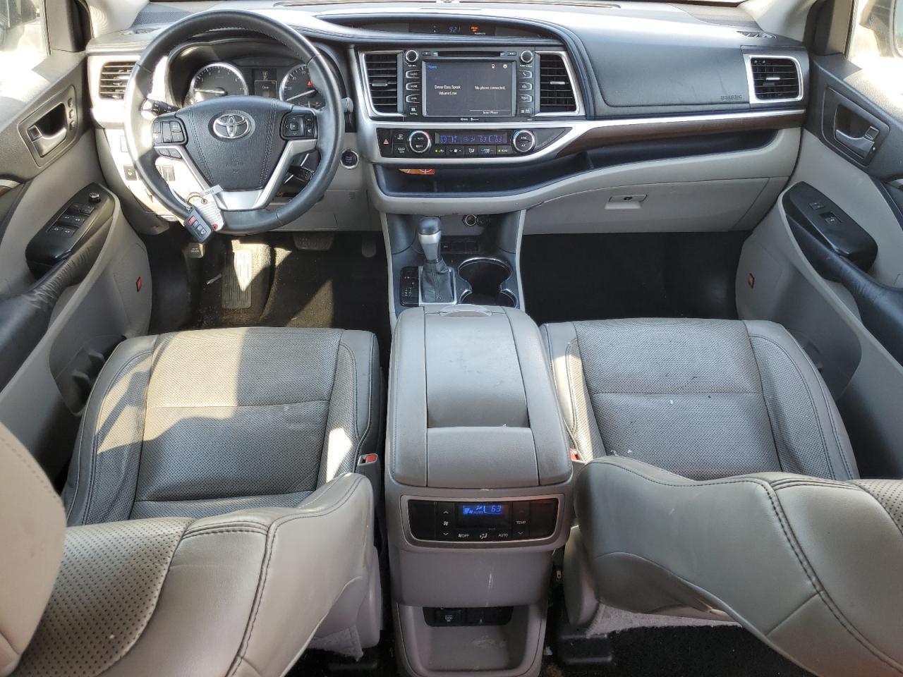 2015 TOYOTA HIGHLANDER