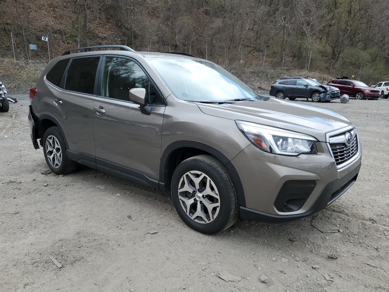 2020 SUBARU FORESTER