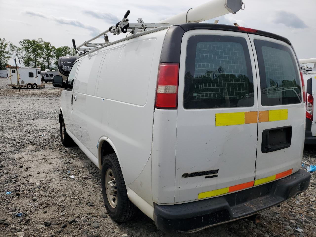 2013 CHEVROLET EXPRESS 2500