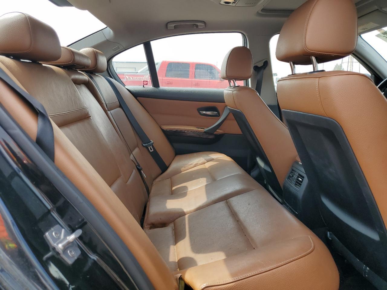2011 BMW 3 SERIES