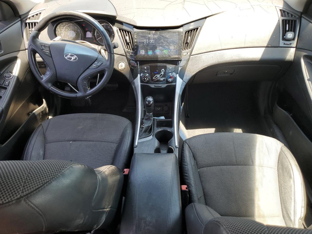 2011 HYUNDAI SONATA