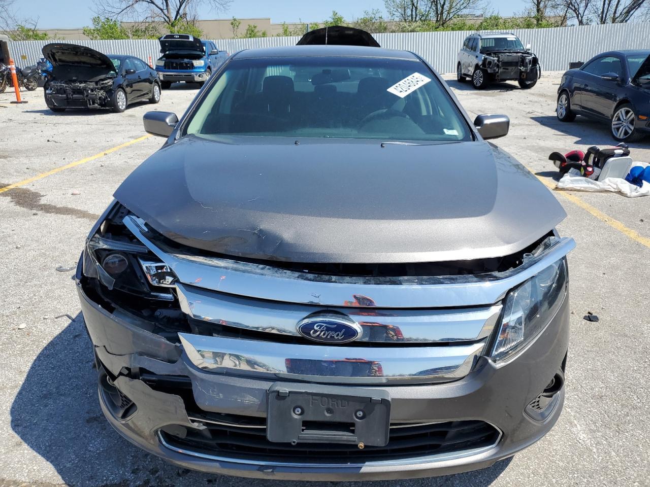 2011 FORD FUSION