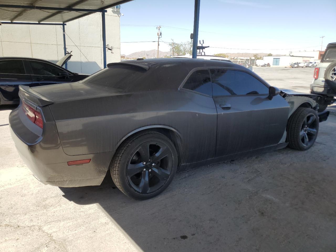 2014 DODGE Challenger