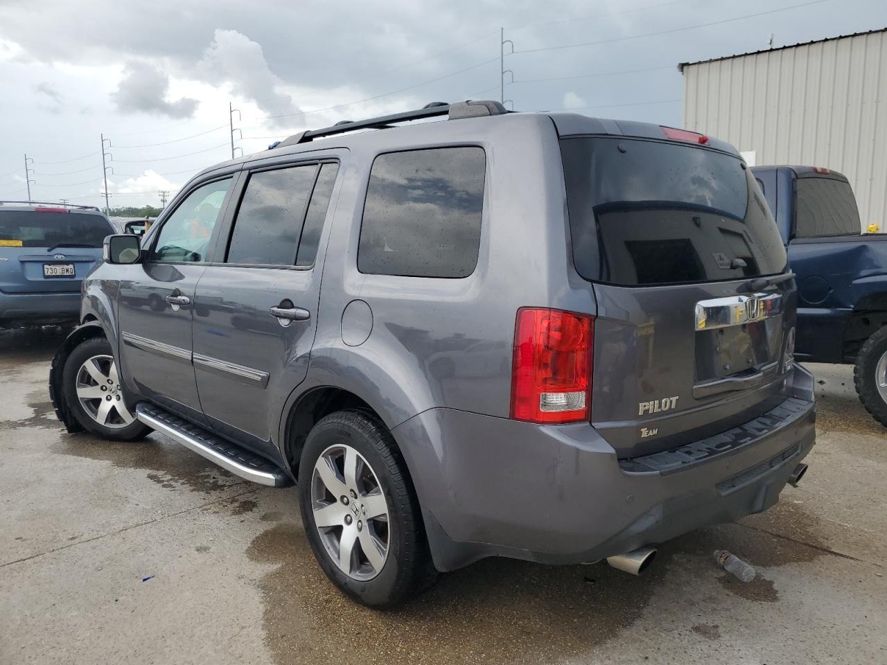 2015 HONDA PILOT