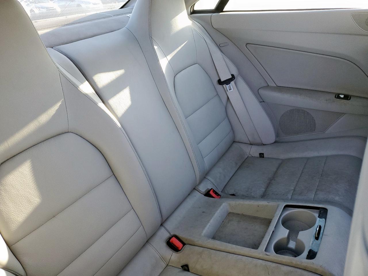2013 MERCEDES-BENZ E-Class