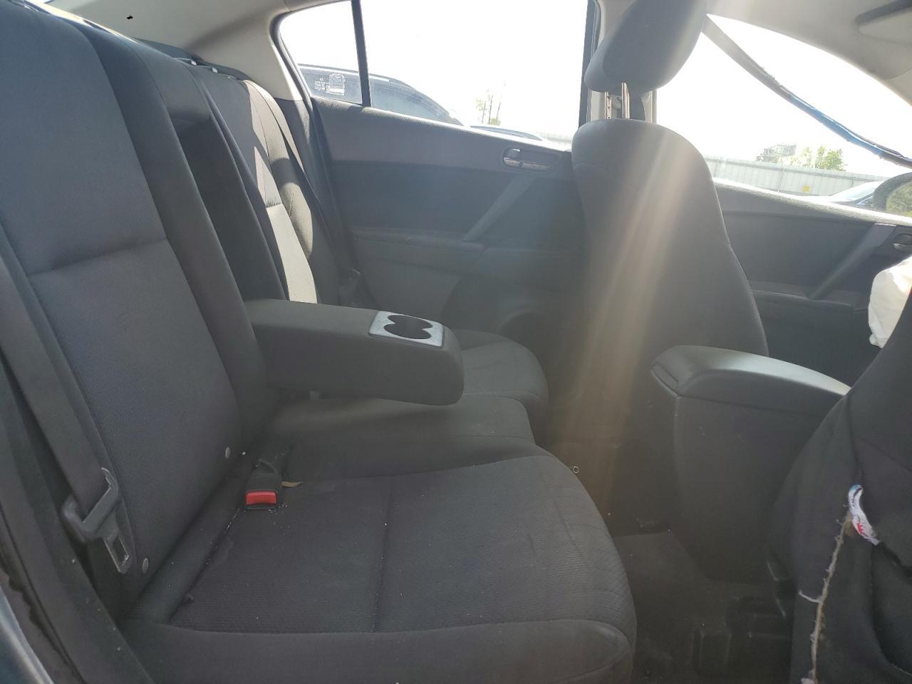 2010 MAZDA 3
