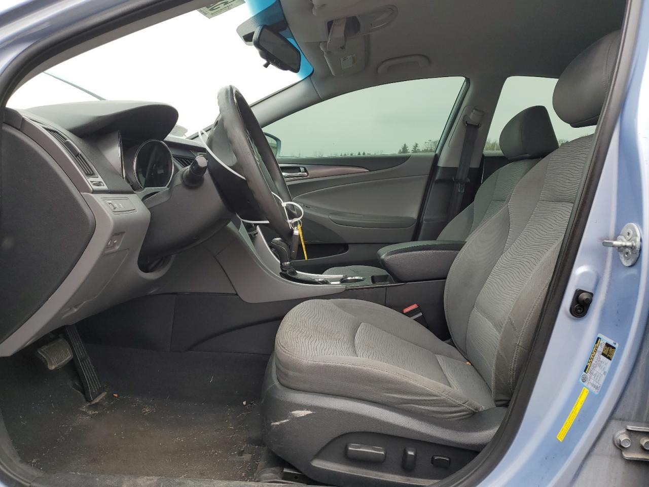 2012 HYUNDAI SONATA