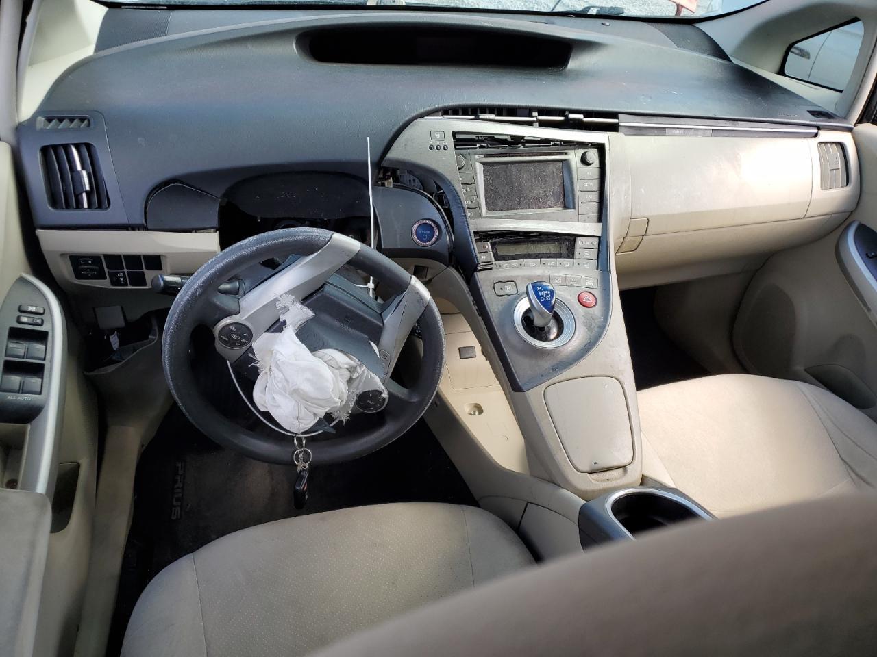 2015 TOYOTA PRIUS