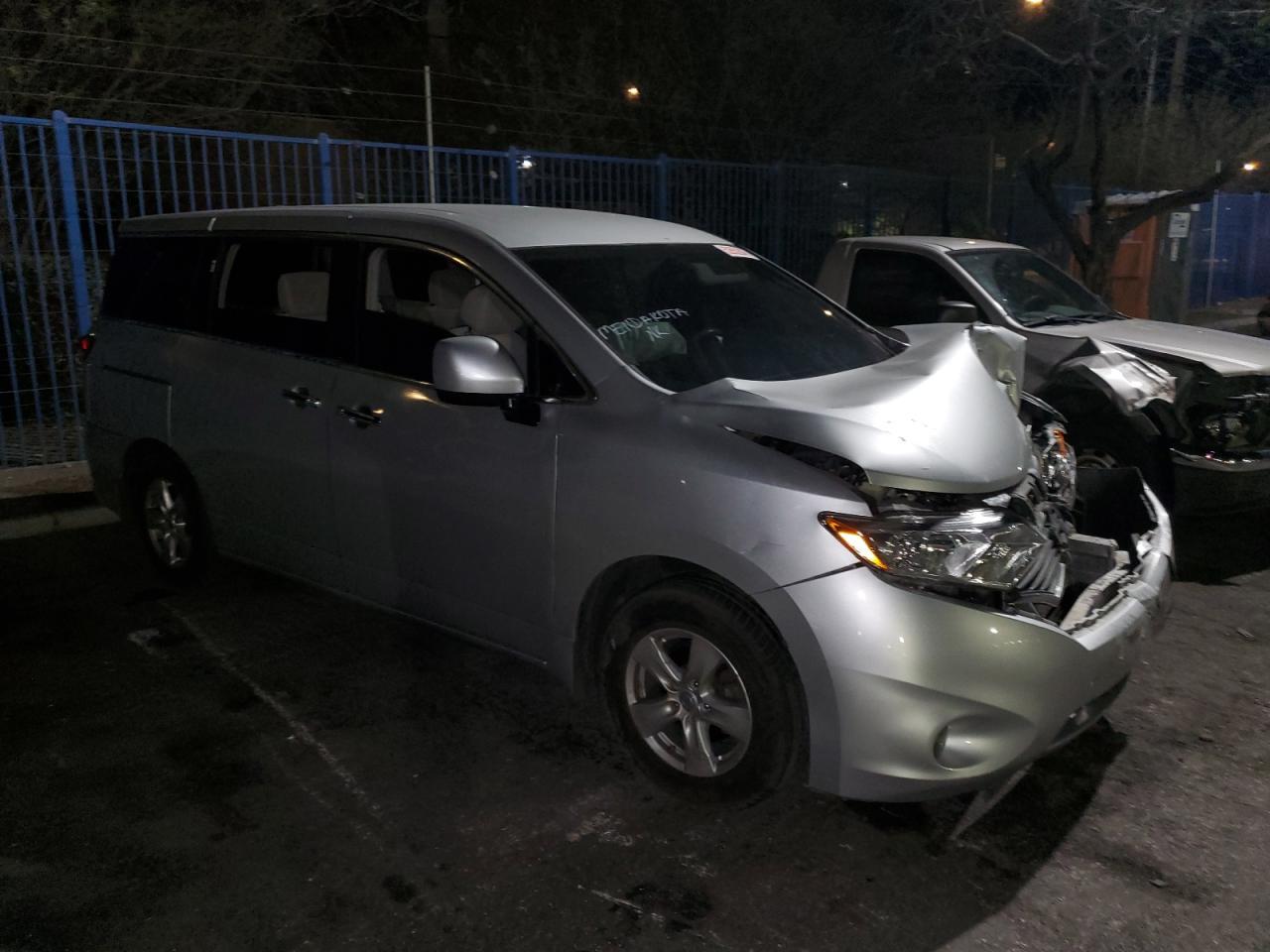 2015 NISSAN Quest