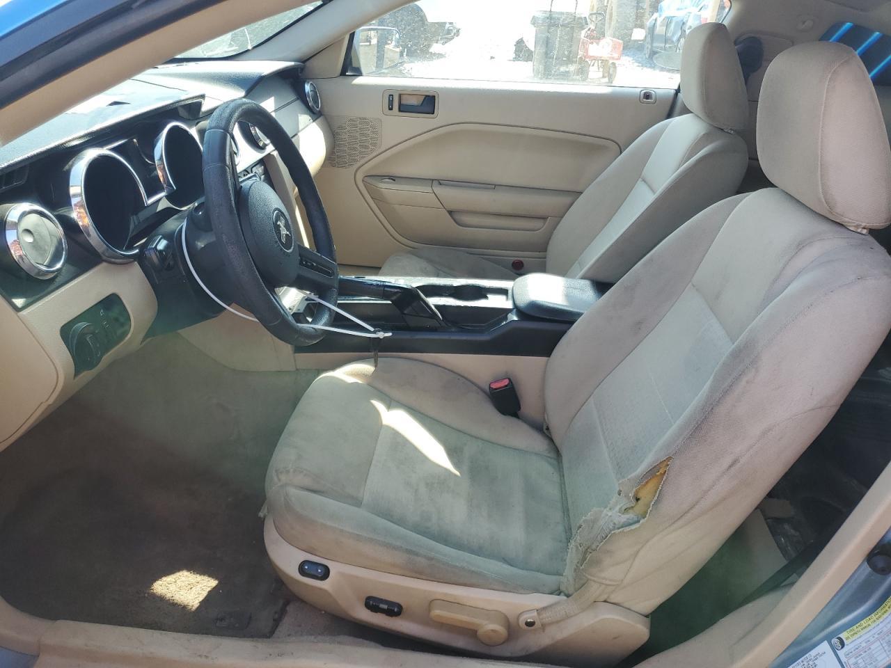 2005 FORD MUSTANG