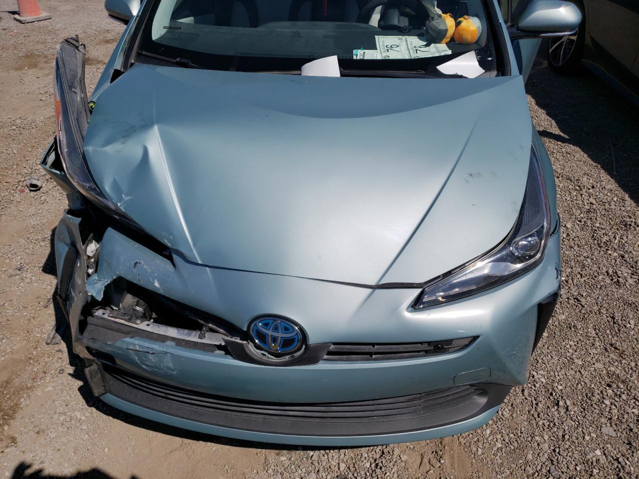 2019 TOYOTA PRIUS