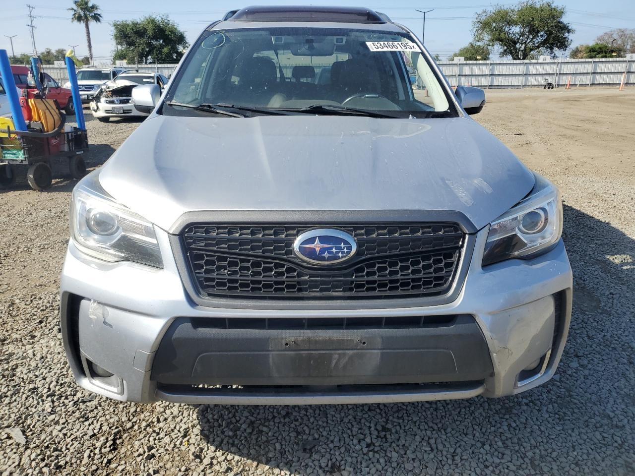 2017 SUBARU FORESTER