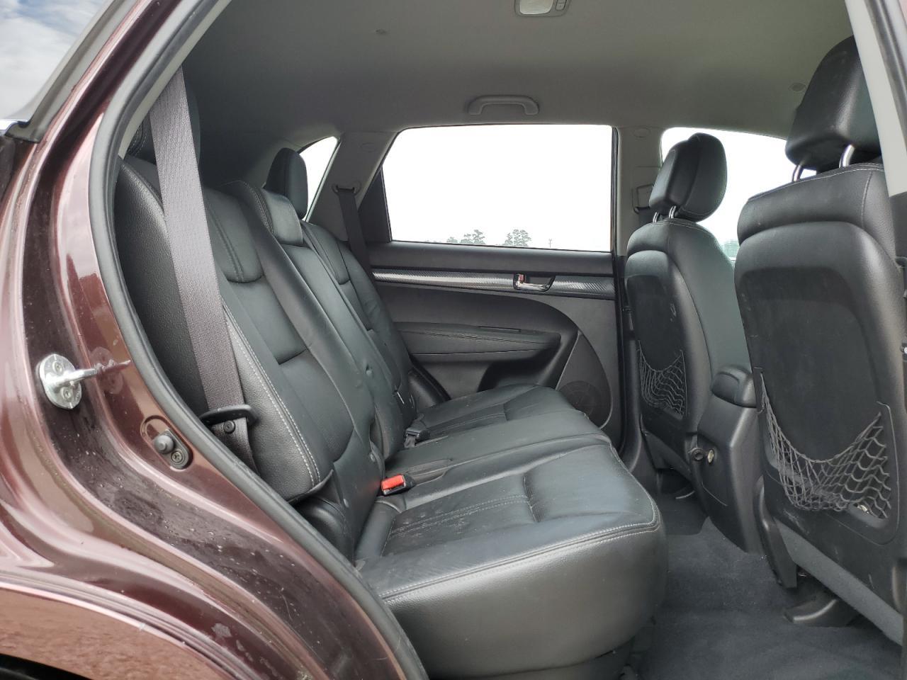 2011 KIA SORENTO