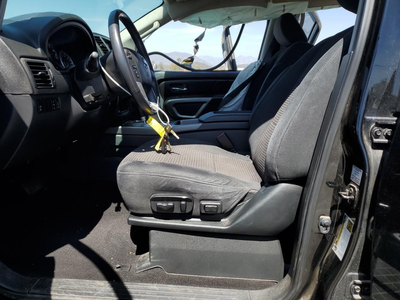 2015 NISSAN Armada