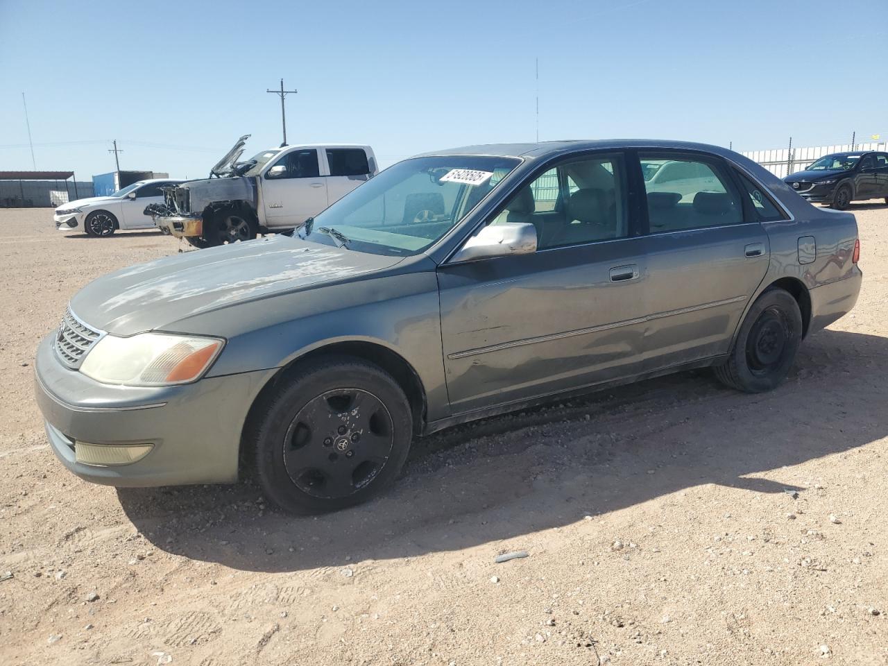 2004 TOYOTA Avalon