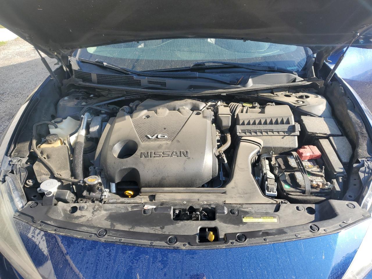 2017 NISSAN Maxima
