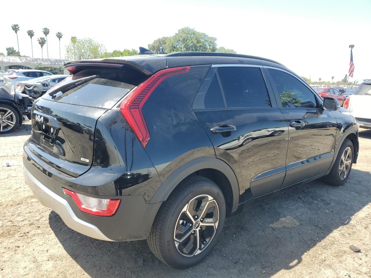 2025 KIA Niro