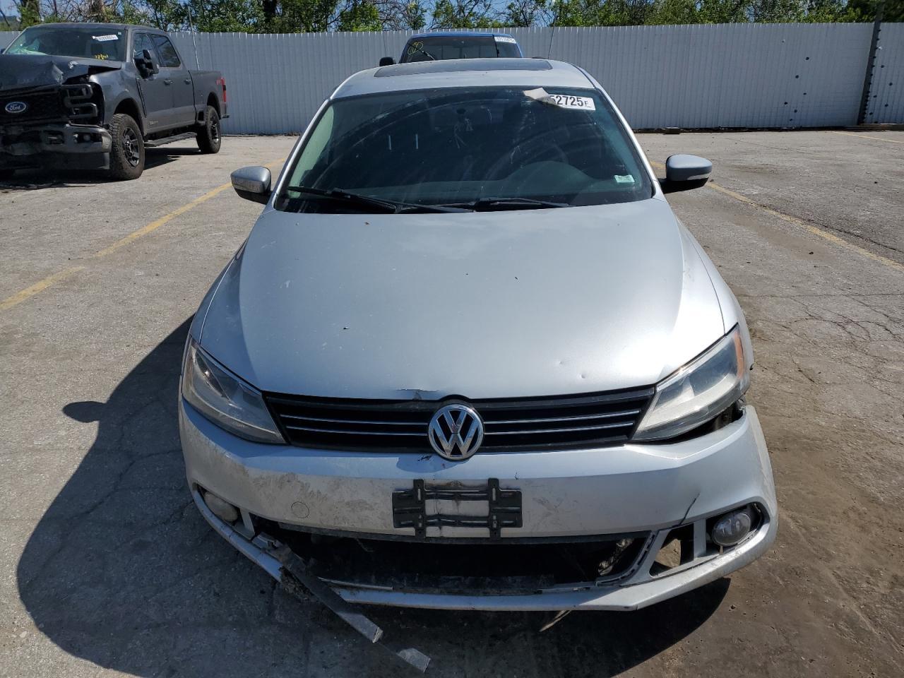 2012 VOLKSWAGEN JETTA