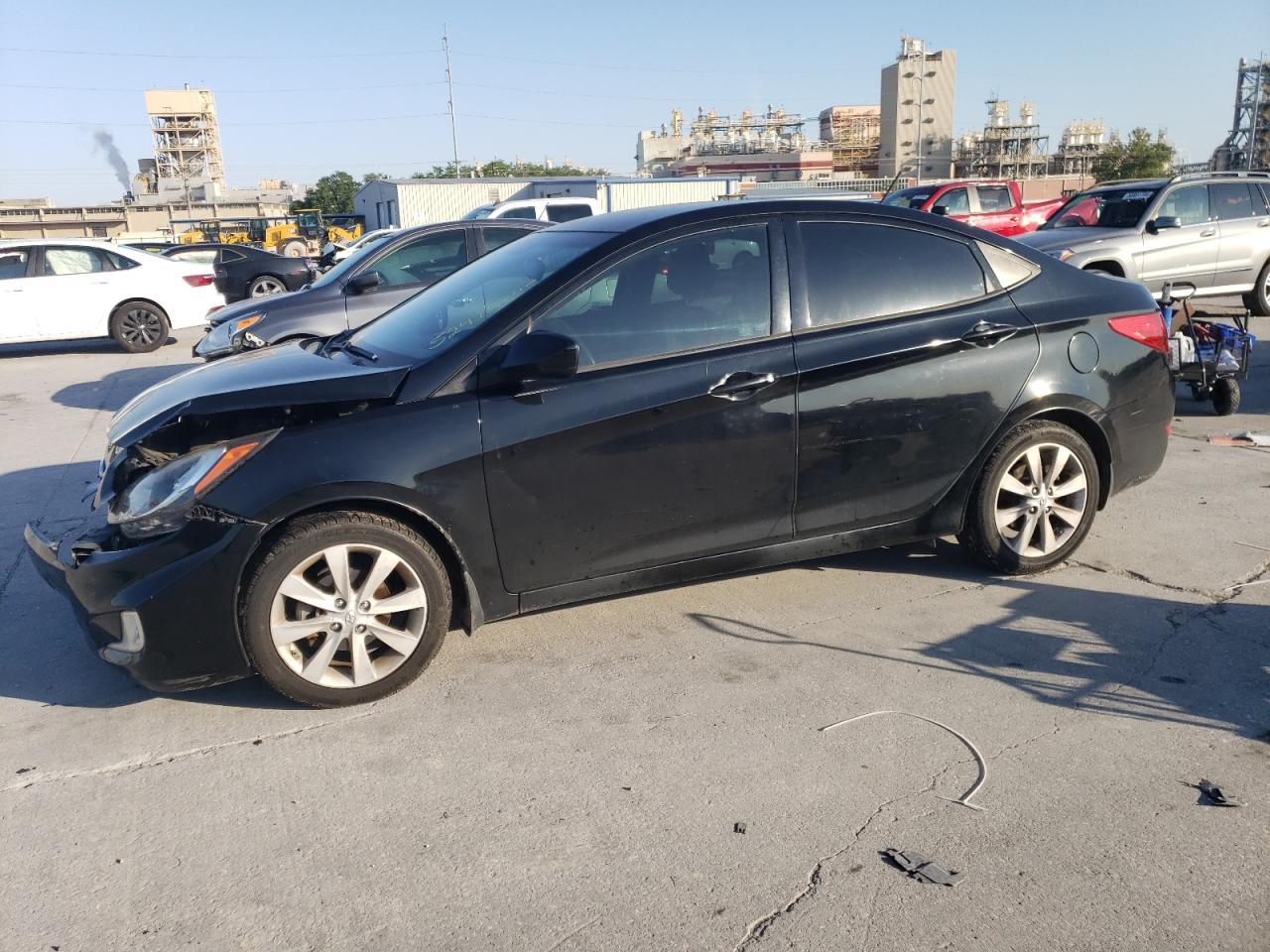 2012 HYUNDAI ACCENT