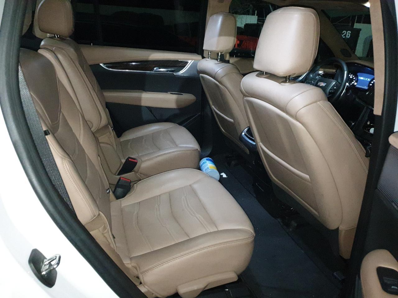 2022 CADILLAC XT6
