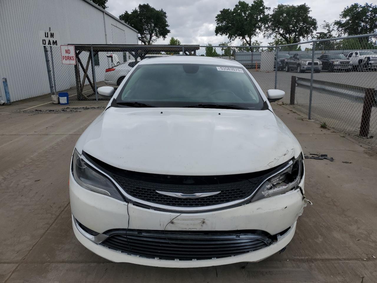 2015 CHRYSLER 200