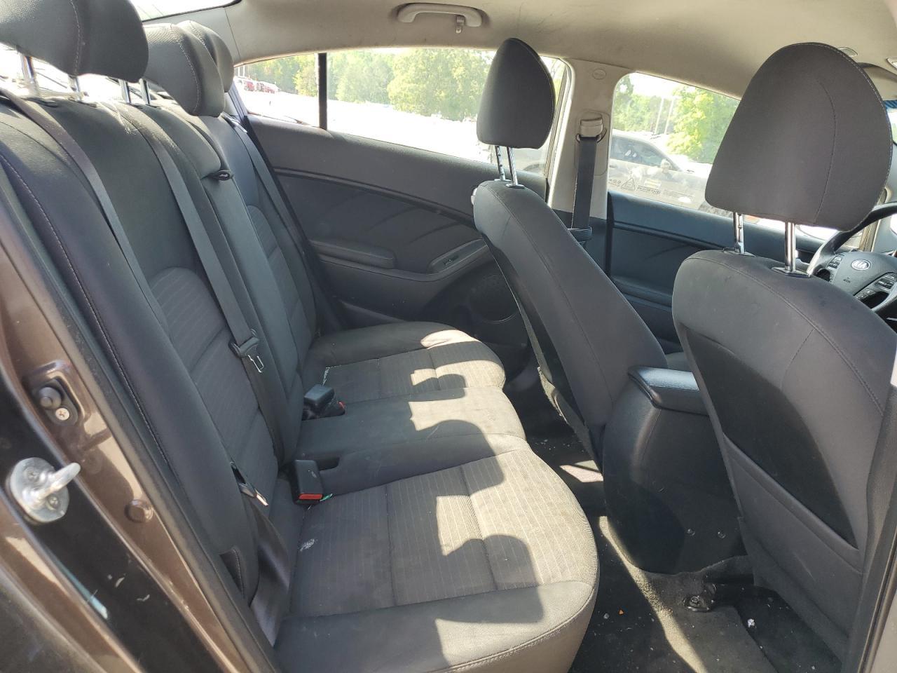 2018 KIA FORTE