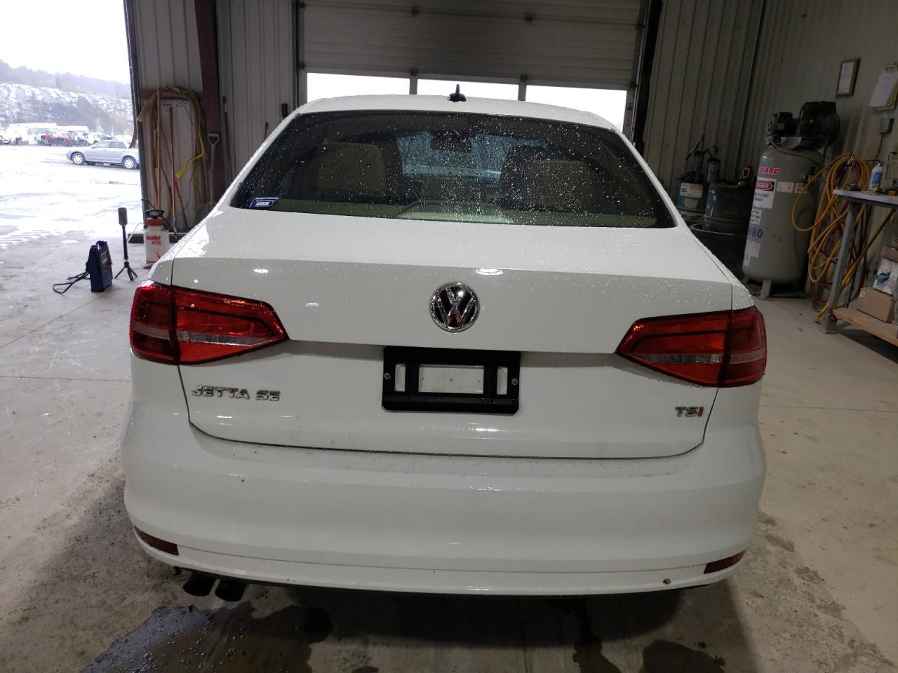 2015 VOLKSWAGEN JETTA